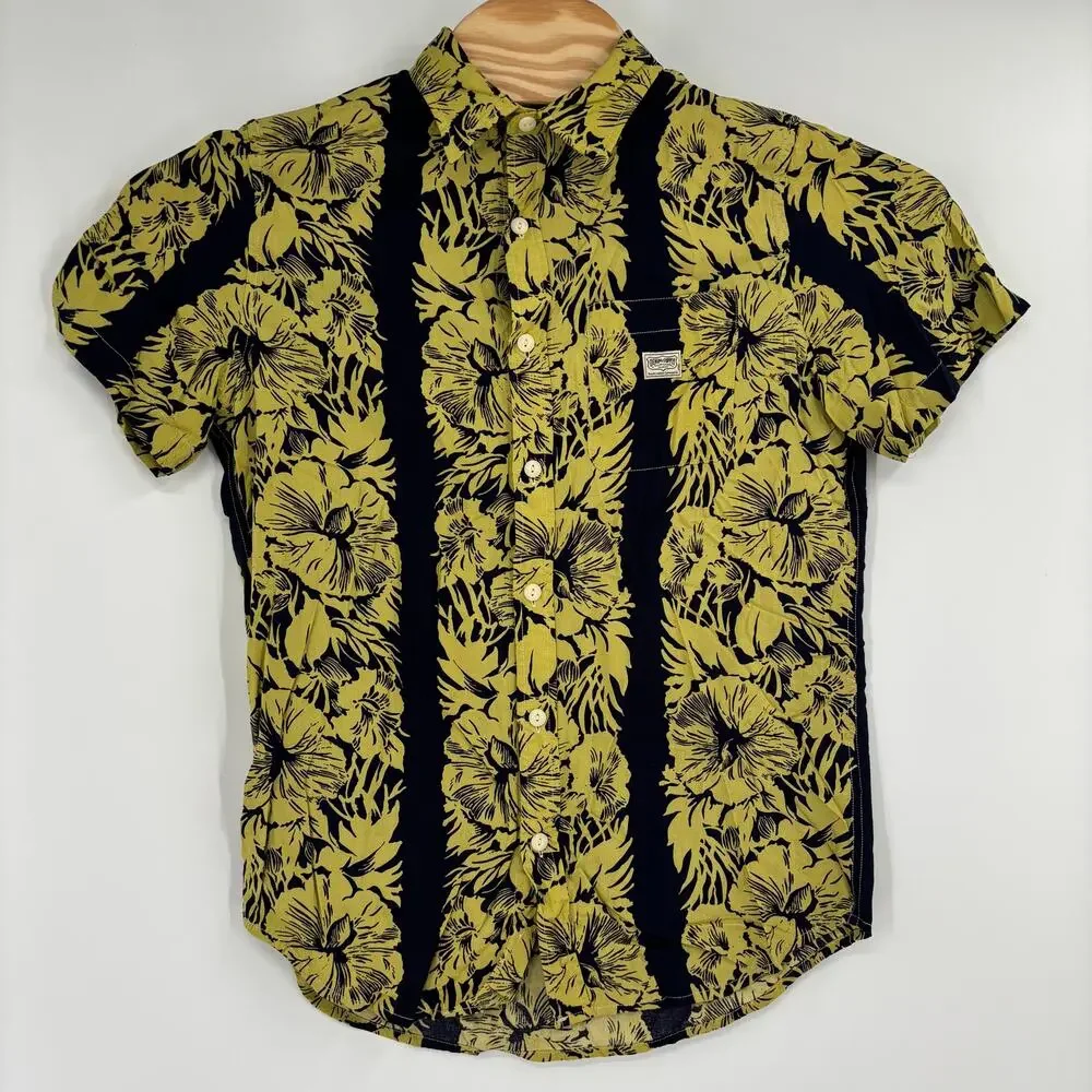 Denim & Supply Ralph Lauren Medium Flower Patterned Button Up Short Sleeve Shirt